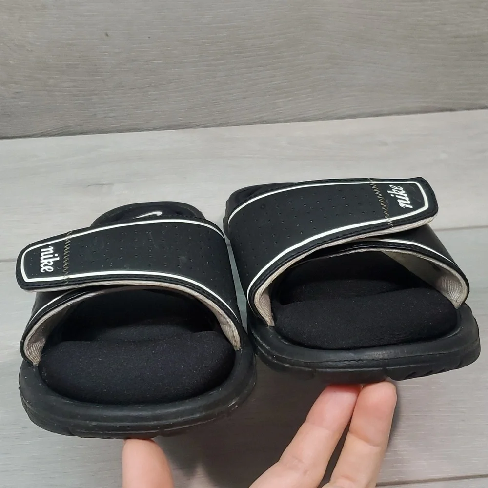 Nike Womens Comfort Footbed Sandals Slide Flats shoes sz 10